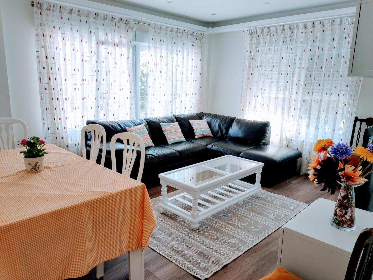 Apartamentos Las Calas ซานตานเดร์ ภายนอก รูปภาพ
